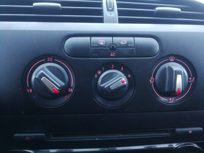 Recambio de mando calefaccion / aire acondicionado para seat leon (1p1) emocion referencia OEM IAM   