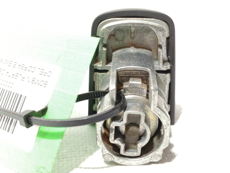 Recambio de bombin puerta delantera izquierda para opel corsa e expression referencia OEM IAM N0503740  