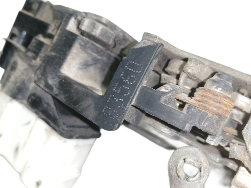 Recambio de cerradura puerta delantera derecha para chevrolet camaro z98 referencia OEM IAM 9356D 831616202BW 