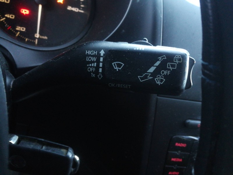 Recambio de mando limpia para seat leon (1p1) emocion referencia OEM IAM 1K0953519  