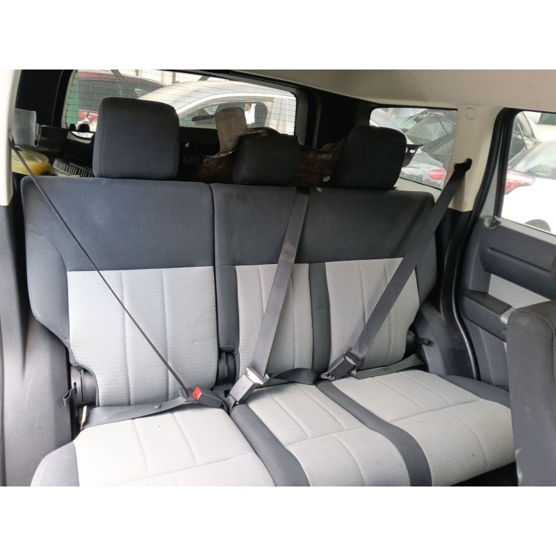 Recambio de cinturon seguridad trasero izquierdo para dodge nitro 2.8 crd 4wd referencia OEM IAM 5KJ77XDVAH  