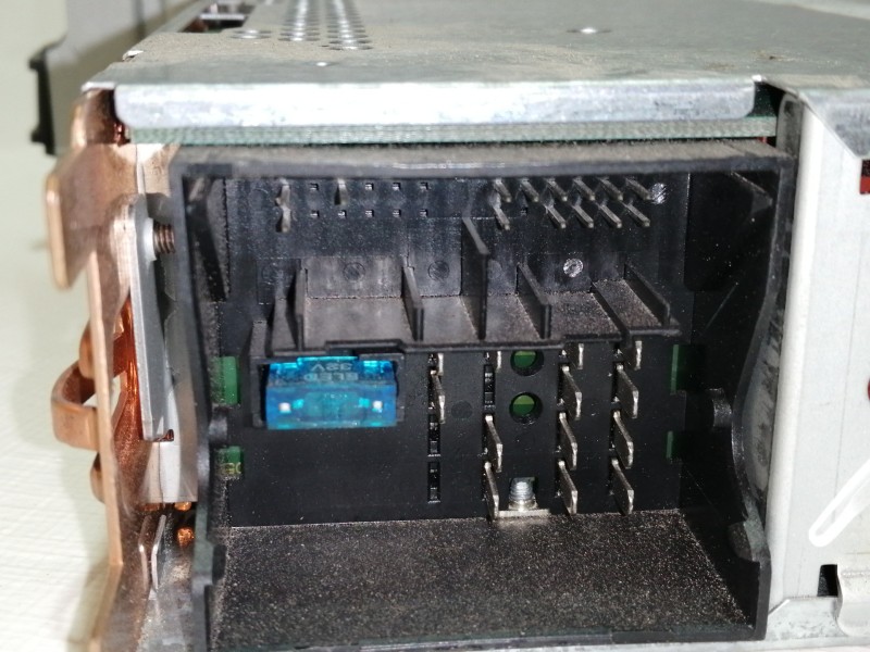 Recambio de sistema audio / radio cd para seat leon (1p1) emocion referencia OEM IAM 1P0035153  