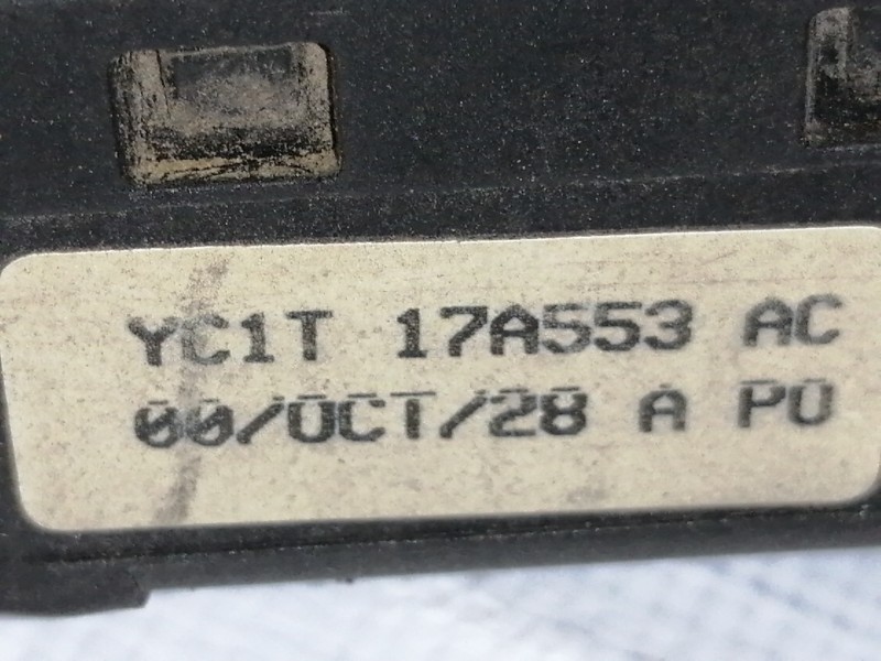 Recambio de mando limpia para ford transit mod. 2000 combi ft 260 2.0 corto referencia OEM IAM YC1T17A553AC  