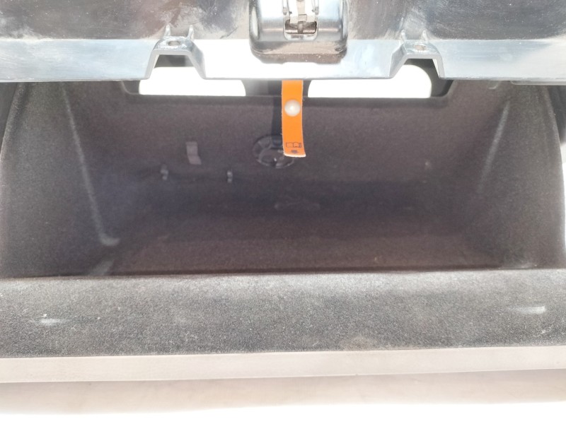 Recambio de guantera para volkswagen passat variant (3c5) 2.0 tdi referencia OEM IAM 3C1857101  