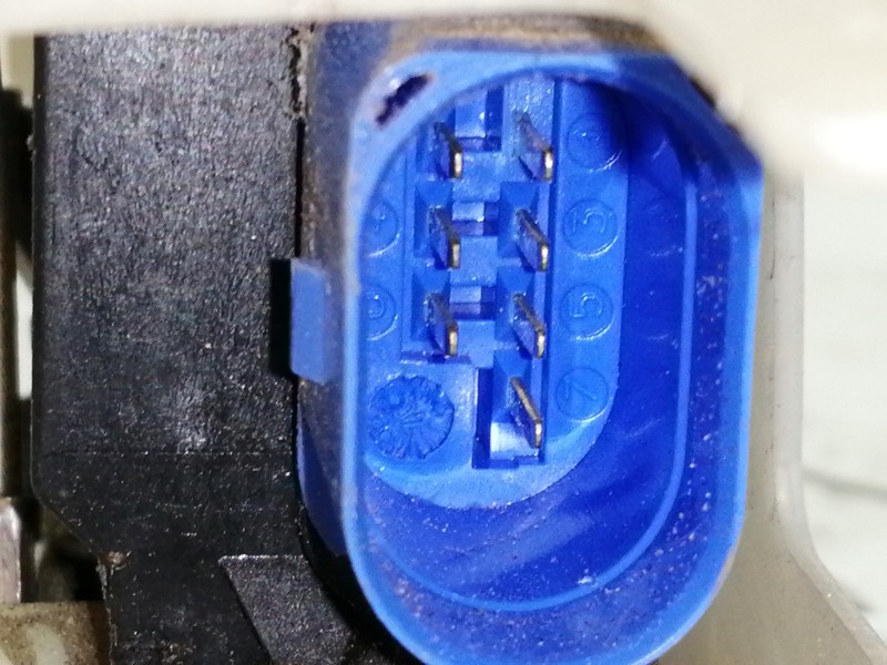 Recambio de cerradura puerta trasera izquierda para volkswagen touareg (7la) tdi v10 referencia OEM IAM 7L0839015B  