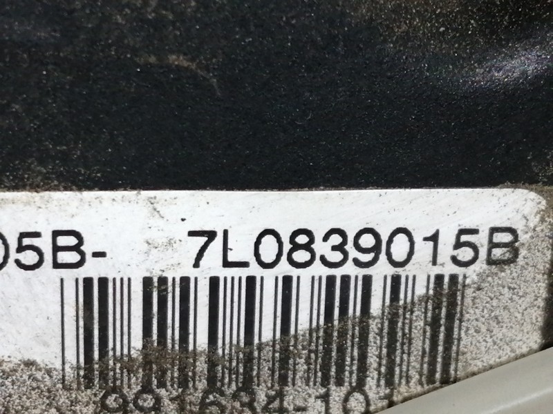 Recambio de cerradura puerta trasera izquierda para volkswagen touareg (7la) tdi v10 referencia OEM IAM 7L0839015B  