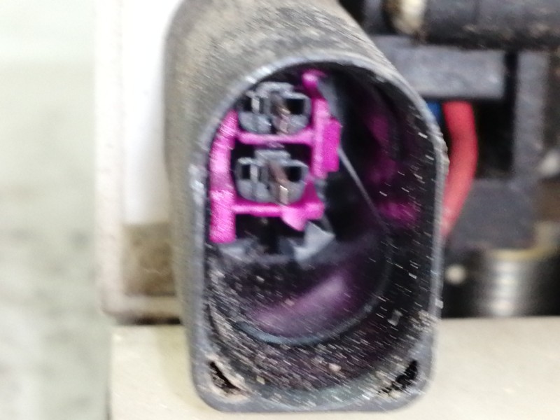 Recambio de cerradura puerta trasera izquierda para volkswagen touareg (7la) tdi v10 referencia OEM IAM 7L0839015B  