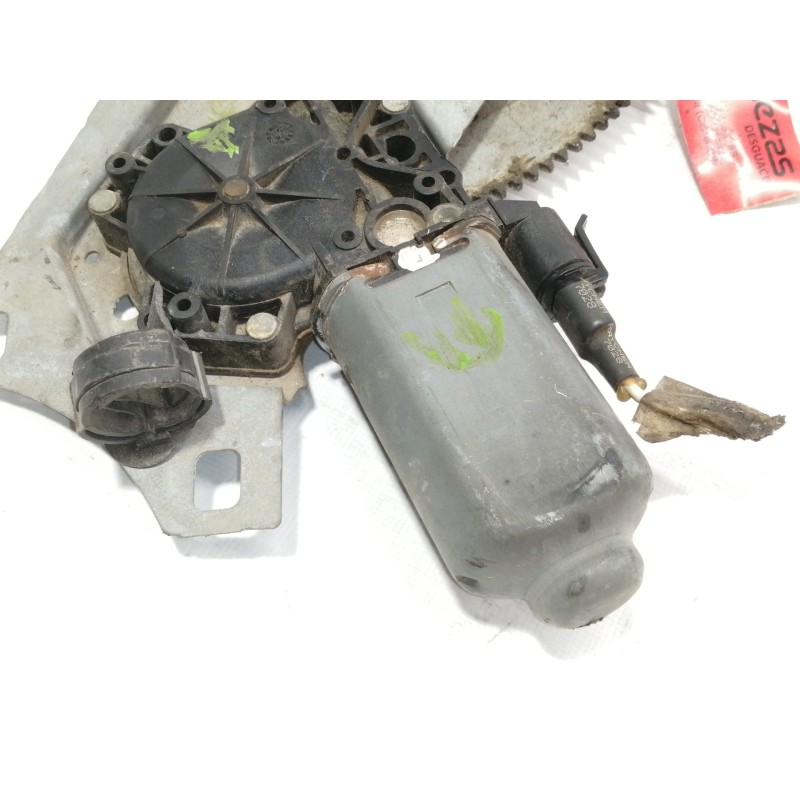 Recambio de elevalunas delantero izquierdo para renault laguna (b56) 1.8 referencia OEM IAM 400170  