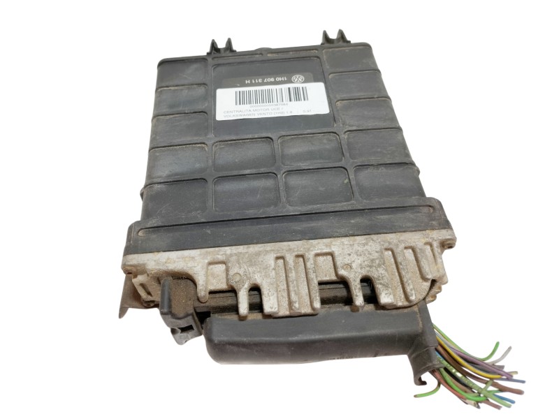 Recambio de centralita motor uce para volkswagen vento (1h2) 1.8 referencia OEM IAM 1H0907311H  