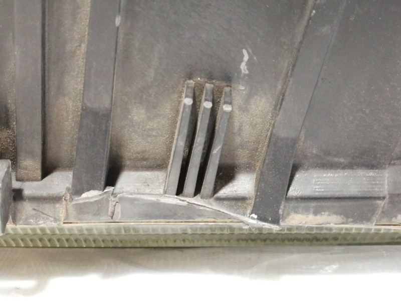 Recambio de faro derecho para citroën xantia berlina 1.8 16v monaco referencia OEM IAM 60974410  