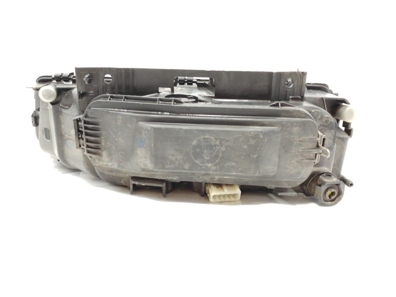 Recambio de faro derecho para citroën xantia berlina 1.8 16v monaco referencia OEM IAM 60974410  
