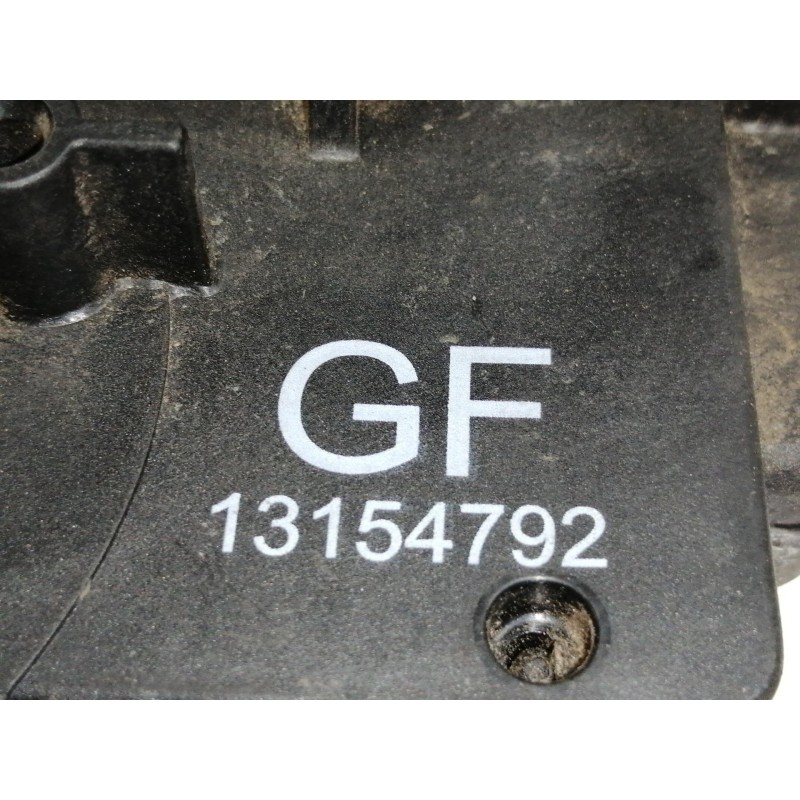 Recambio de cerradura puerta delantera derecha para opel meriva cosmo referencia OEM IAM 13154792  