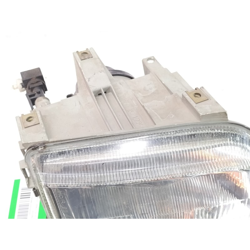 Recambio de faro derecho para renault clio i fase i+ii (b/c57) 1.2 ipanema referencia OEM IAM 084240  