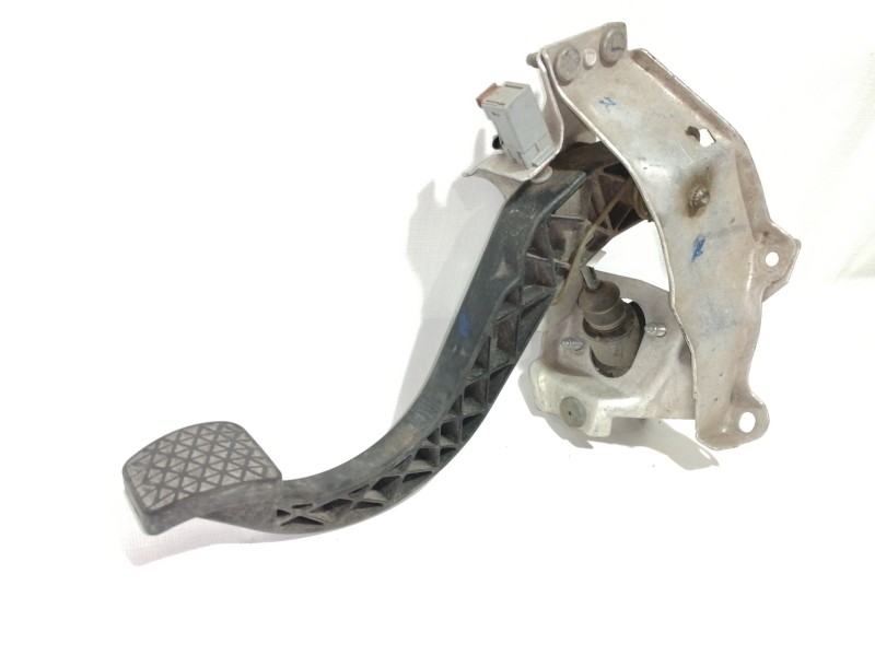 Recambio de pedal embrague para opel corsa c blue line referencia OEM IAM   