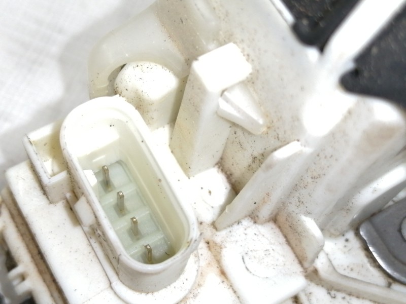 Recambio de cerradura puerta trasera derecha para fiat 500 x (334) urban referencia OEM IAM 40146025009  