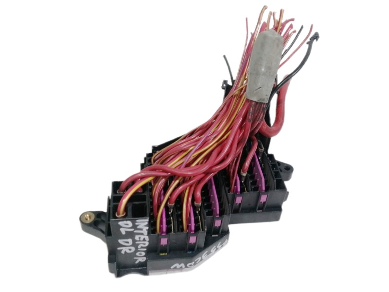 Recambio de caja reles / fusibles para volkswagen touareg (7la) tdi v10 referencia OEM IAM 7L0941828  