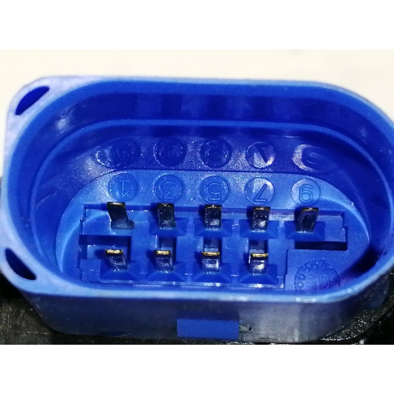 Recambio de cerradura puerta delantera izquierda para volkswagen touareg (7l6) v6 tdi referencia OEM IAM 3D1837015  