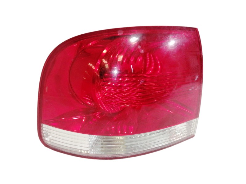 Recambio de piloto trasero izquierdo para volkswagen touareg (7la) tdi v10 referencia OEM IAM 28259002  