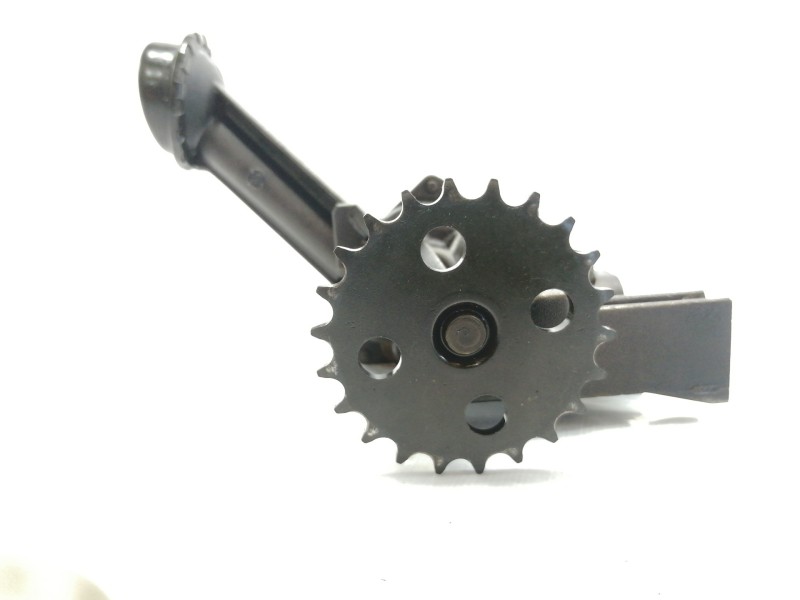 Recambio de bomba aceite para nissan tiida (c11x/sc11x) acenta referencia OEM IAM 7700600532  