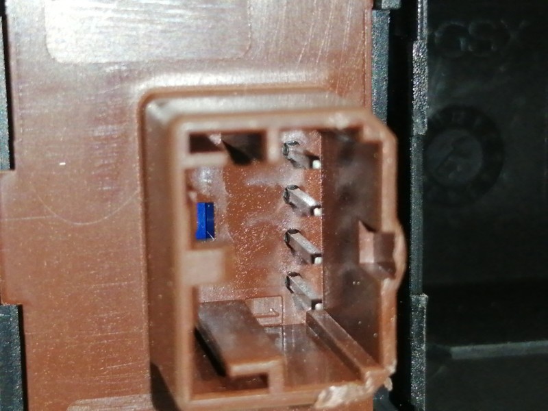 Recambio de mando elevalunas delantero derecho para fiat 500 x (334) urban referencia OEM IAM 07356331460 30171032 