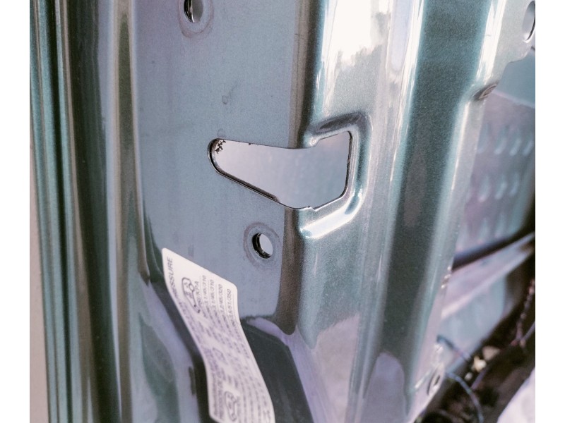 Recambio de puerta delantera izquierda para volkswagen touareg (7la) tdi v10 referencia OEM IAM   