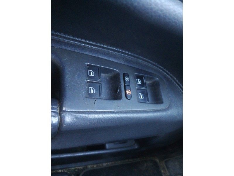 Recambio de mando elevalunas delantero izquierdo para volkswagen touareg (7l6) v6 tdi referencia OEM IAM 7L6959857C  
