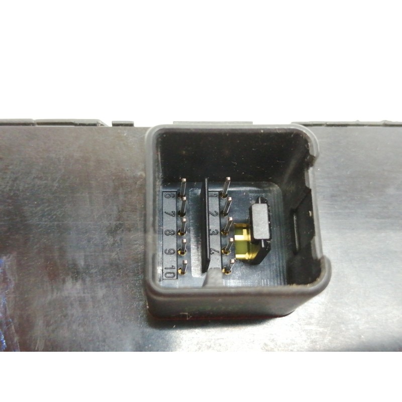 Recambio de mando elevalunas delantero izquierdo para volkswagen touareg (7l6) v6 tdi referencia OEM IAM 7L6959857C  