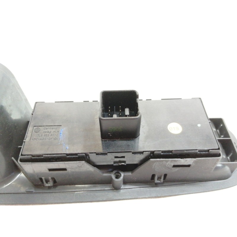 Recambio de mando elevalunas delantero izquierdo para volkswagen touareg (7l6) v6 tdi referencia OEM IAM 7L6959857C  