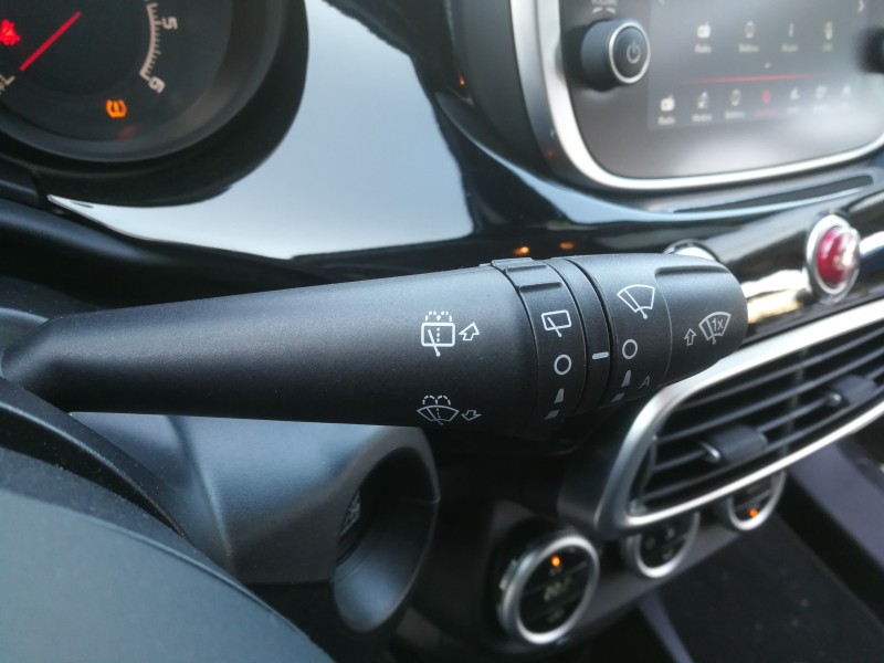 Recambio de mando multifuncion para fiat 500 x (334) urban referencia OEM IAM 28584967 6CU67TRMAB 