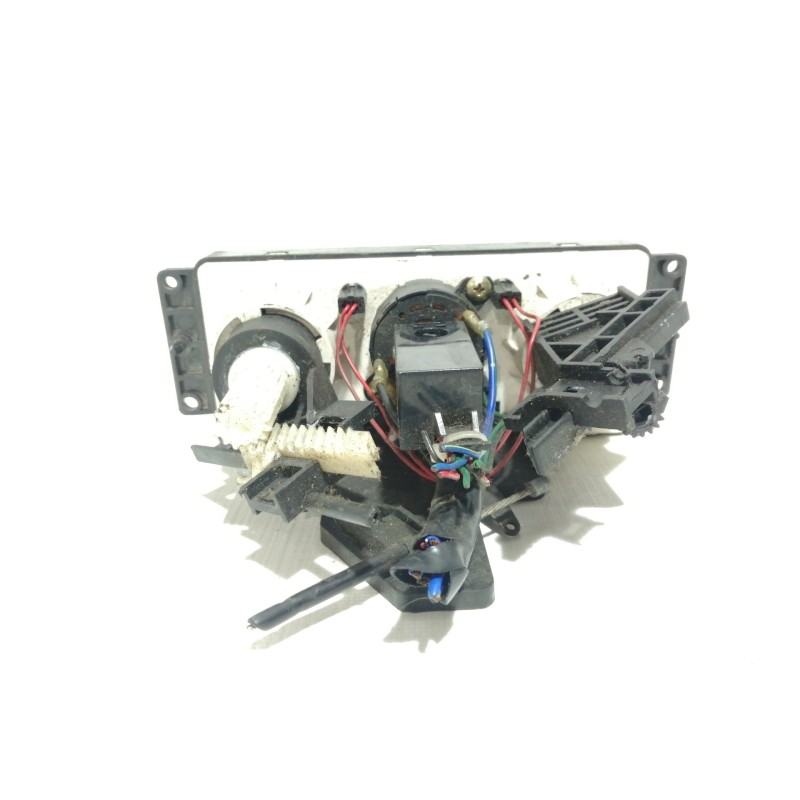 Recambio de mando calefaccion / aire acondicionado para kia rio ls berlina (5-ptas.) referencia OEM IAM   