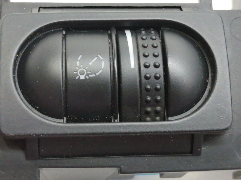 Recambio de mando luces para volkswagen touareg (7l6) v6 tdi referencia OEM IAM 7L685890  