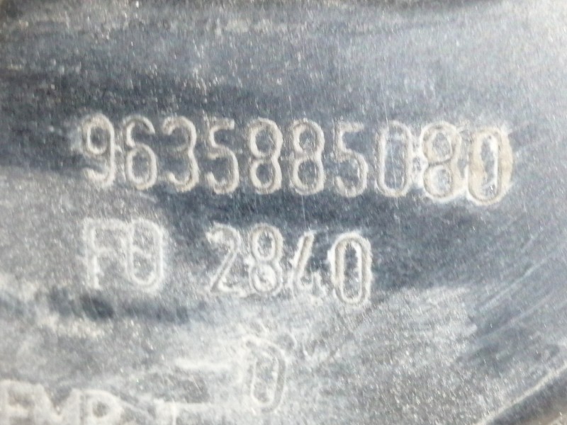 Recambio de colector admision para citroën c2 vts referencia OEM IAM 9635885080 FE9143 