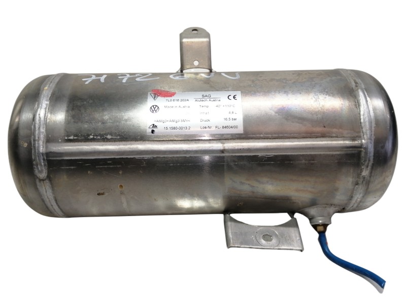 Recambio de acumulador central amortiguacion para volkswagen touareg (7l6) v6 tdi referencia OEM IAM 7L0616202A  