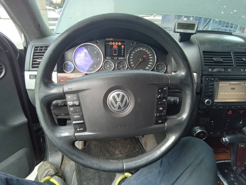 Recambio de volante para volkswagen touareg (7la) tdi v10 referencia OEM IAM 61373001A  