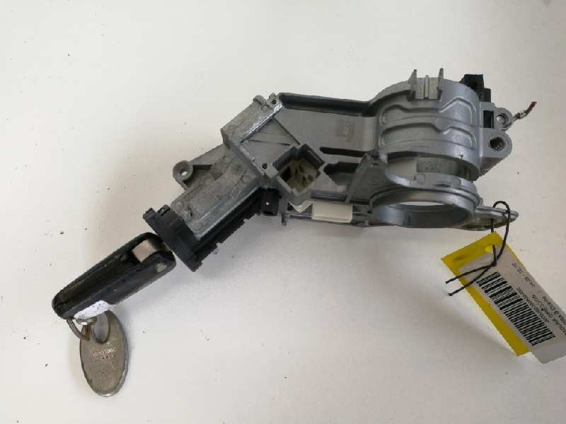 Recambio de cerradura direccion para opel zafira b cosmo referencia OEM IAM N0501881  