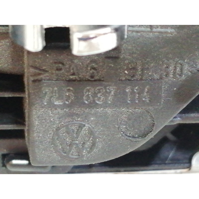 Recambio de maneta interior delantera derecha para volkswagen touareg (7la) tdi v10 referencia OEM IAM 7L6837114  