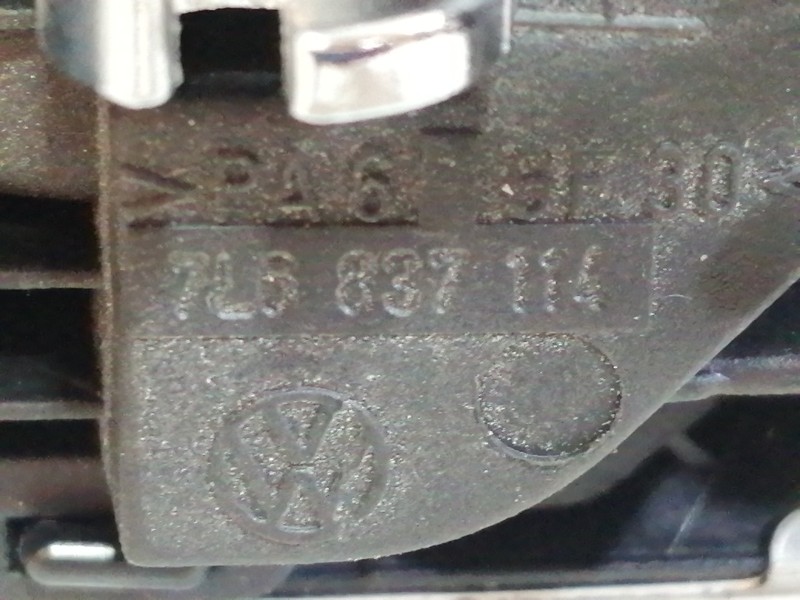 Recambio de maneta interior delantera derecha para volkswagen touareg (7la) tdi v10 referencia OEM IAM 7L6837114  