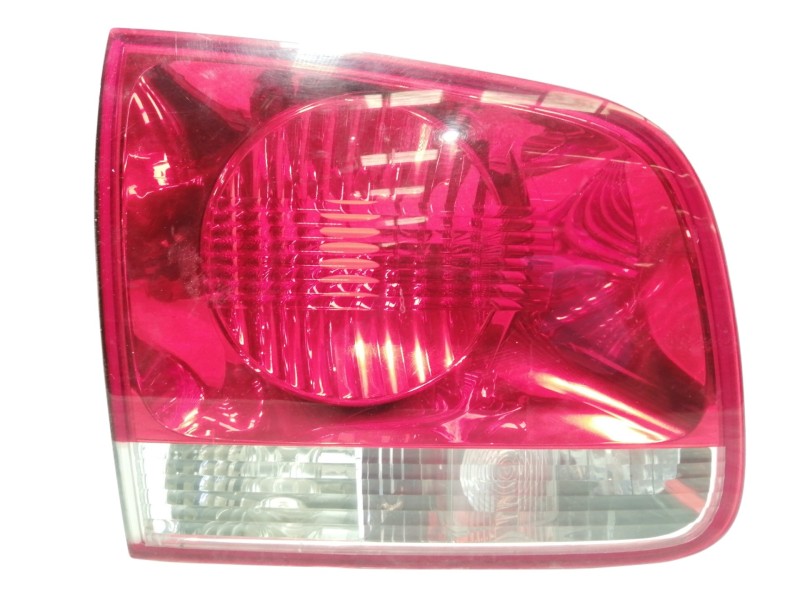 Recambio de piloto trasero izquierdo interior para volkswagen touareg (7l6) v6 tdi referencia OEM IAM 7L6945093H  