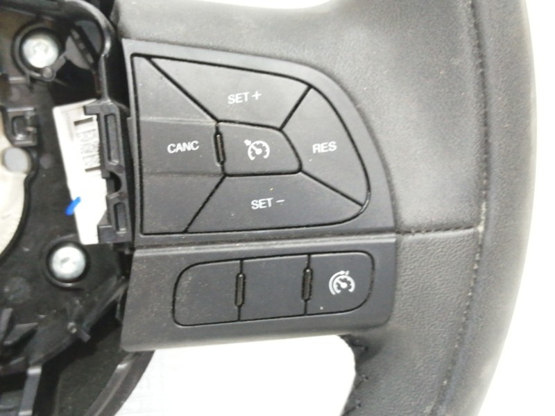 Recambio de volante para fiat 500 x (334) urban referencia OEM IAM 07356698660  