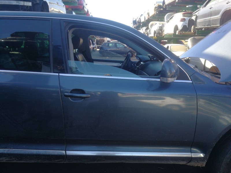 Recambio de puerta delantera derecha para volkswagen touareg (7l6) v6 tdi referencia OEM IAM   