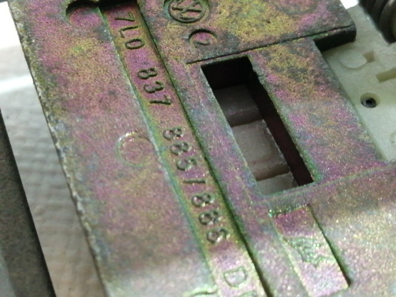 Recambio de maneta exterior delantera derecha para volkswagen touareg (7la) tdi v10 referencia OEM IAM 7L0837885  