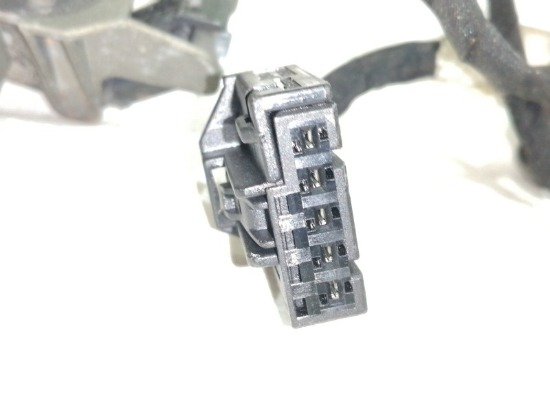 Recambio de maneta exterior delantera derecha para volkswagen touareg (7la) tdi v10 referencia OEM IAM 7L0837885  