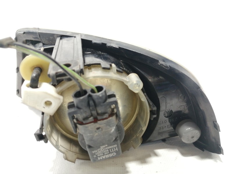 Recambio de faro antiniebla derecho para ford mondeo berlina (ge) ghia referencia OEM IAM 0305068002  