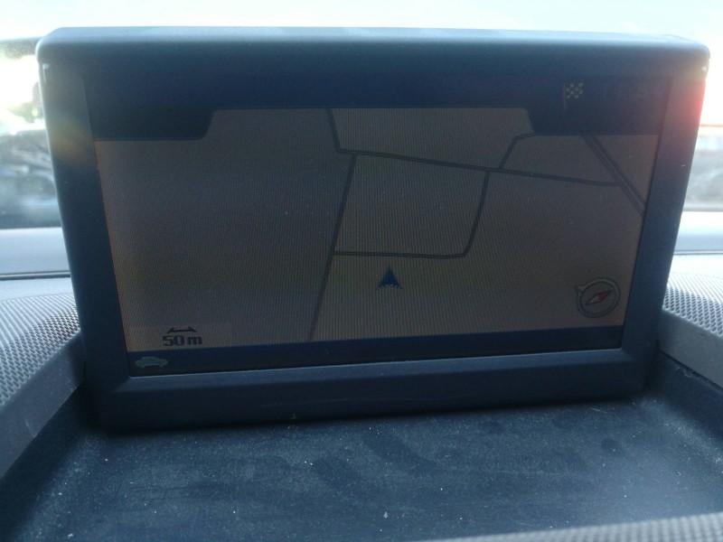 Recambio de sistema navegacion gps para volvo v50 familiar 1.6 d drive kinetic referencia OEM IAM 312854801  