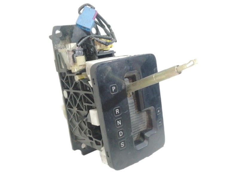 Recambio de palanca cambio para volkswagen touareg (7la) tdi v10 referencia OEM IAM 7L6713203A  