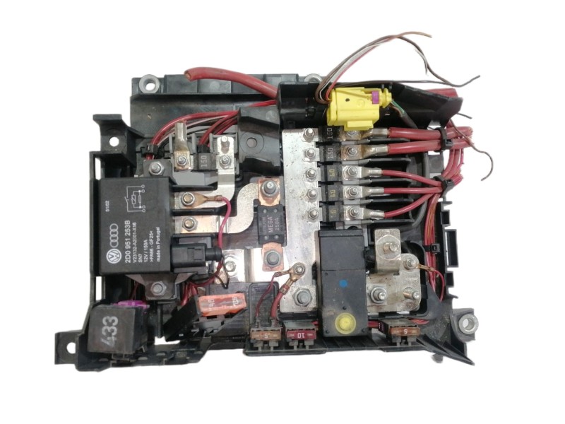 Recambio de caja reles / fusibles para volkswagen touareg (7la) tdi v10 referencia OEM IAM 7L0937548B  