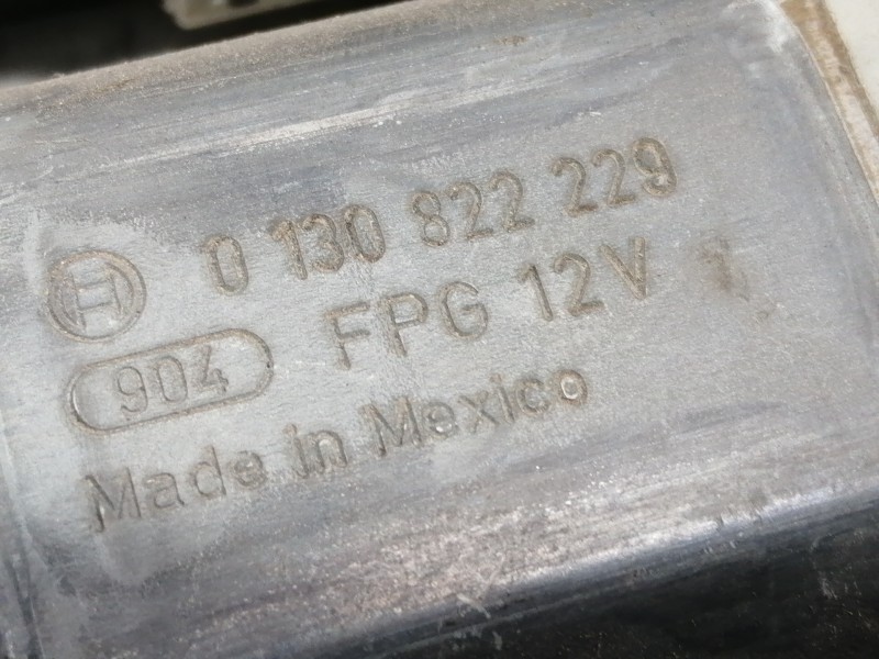 Recambio de elevalunas delantero izquierdo para volkswagen jetta (1k2) trendline referencia OEM IAM 1K0959793L 1K0959793 / 1K583