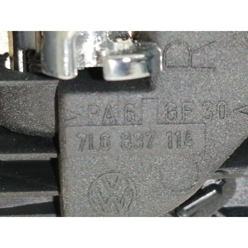 Recambio de maneta interior trasera derecha para volkswagen touareg (7la) tdi v10 referencia OEM IAM 7L6837114  