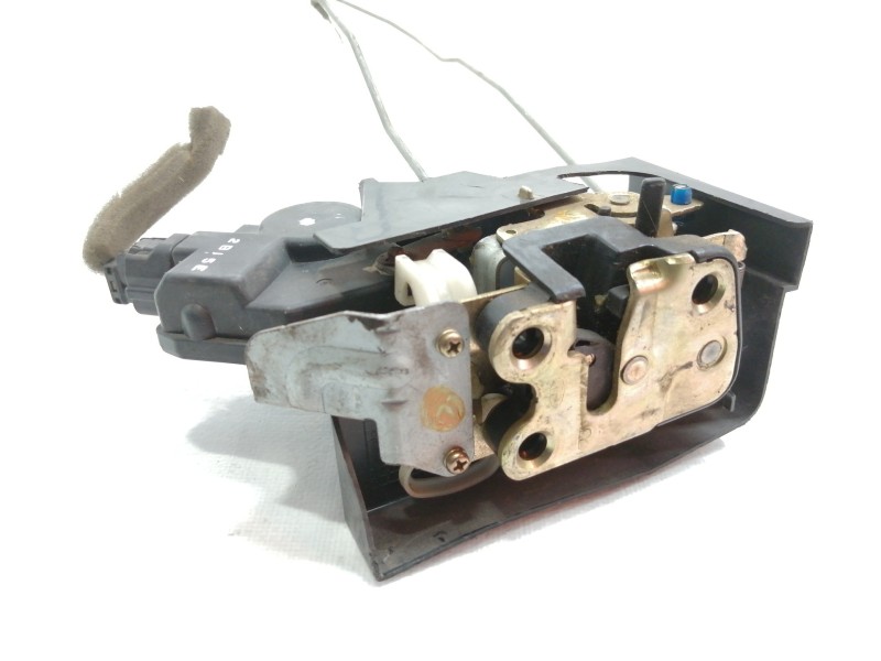 Recambio de cerradura puerta trasera derecha para kia rio ls berlina (5-ptas.) referencia OEM IAM   