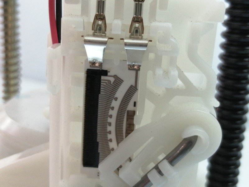 Recambio de aforador para subaru xv (g5) executive plus referencia OEM IAM 42021FL100  